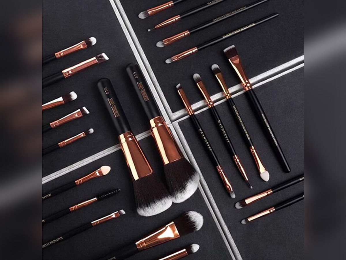 Pack Of Make Brushes